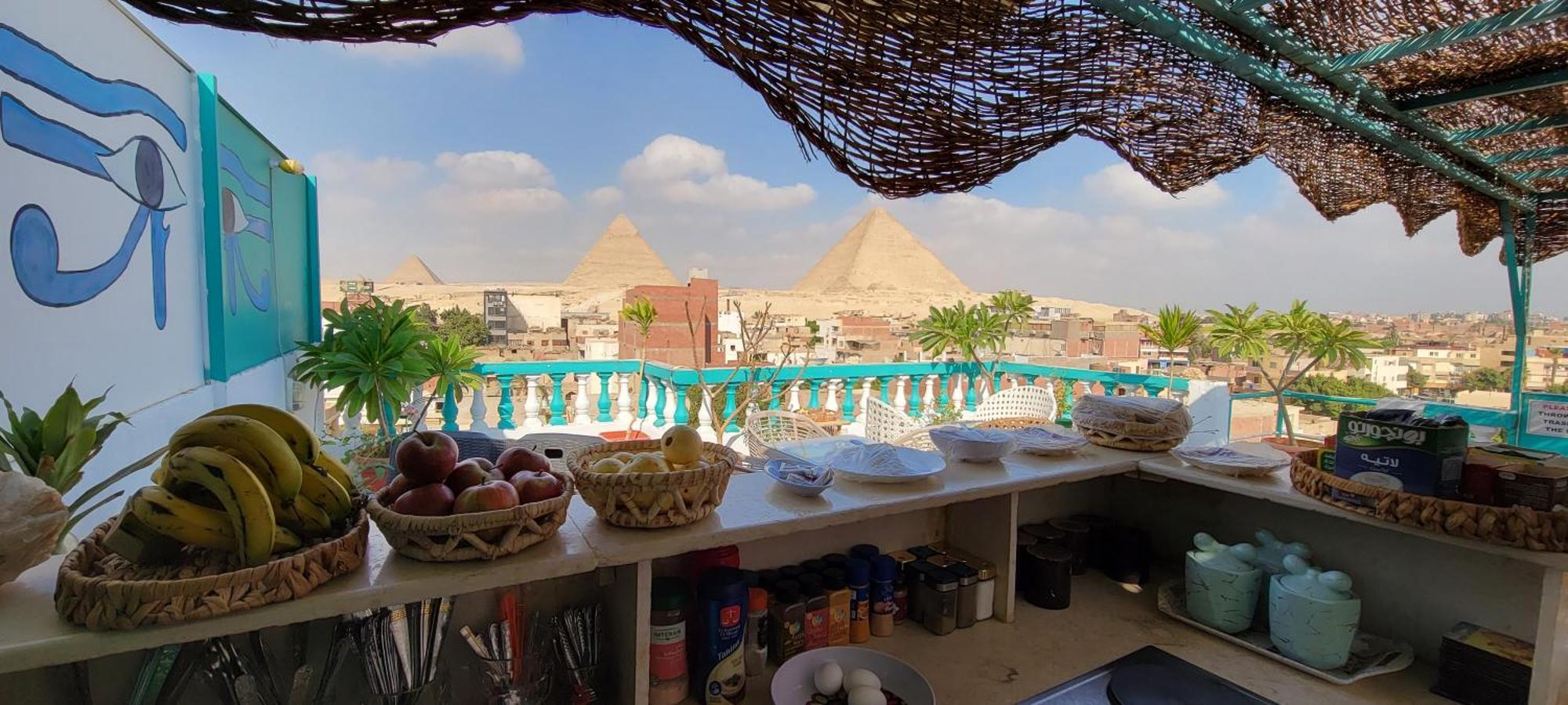 Pyramids Temple Guest House Kafrat al Jabal Exterior foto