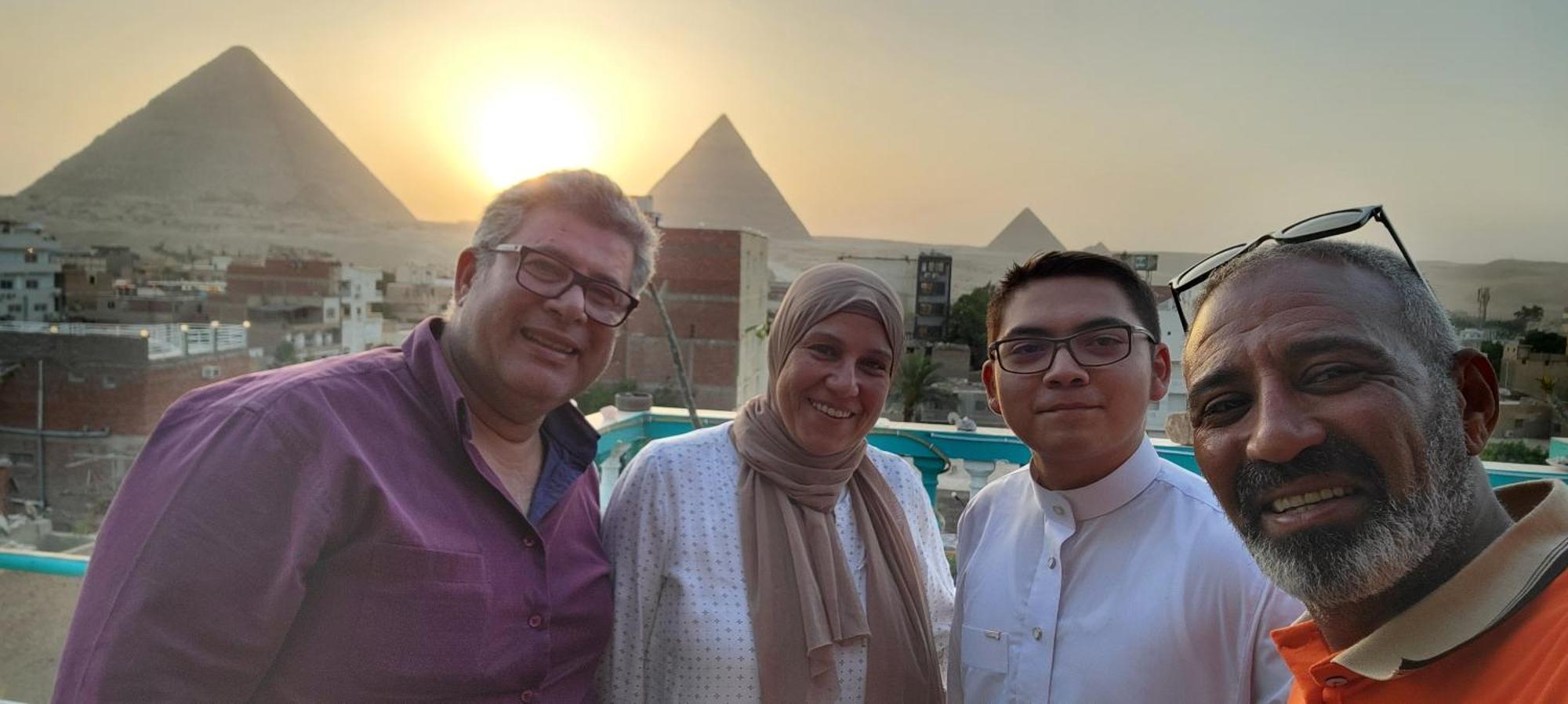 Pyramids Temple Guest House Kafrat al Jabal Exterior foto