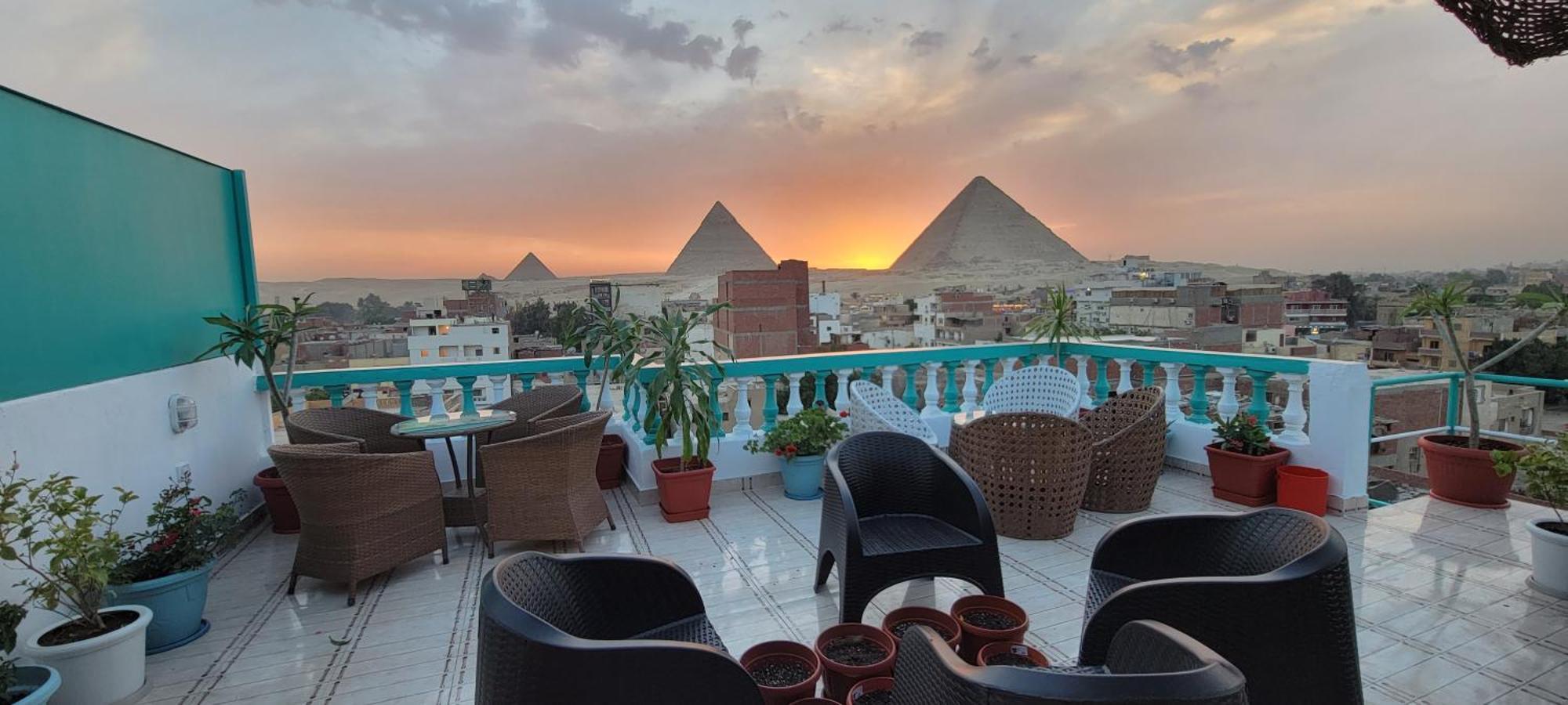 Pyramids Temple Guest House Kafrat al Jabal Exterior foto