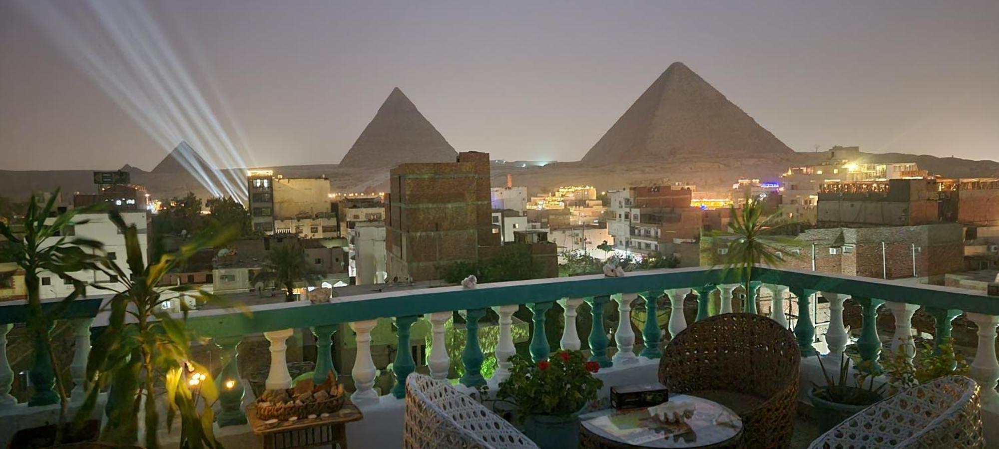 Pyramids Temple Guest House Kafrat al Jabal Exterior foto