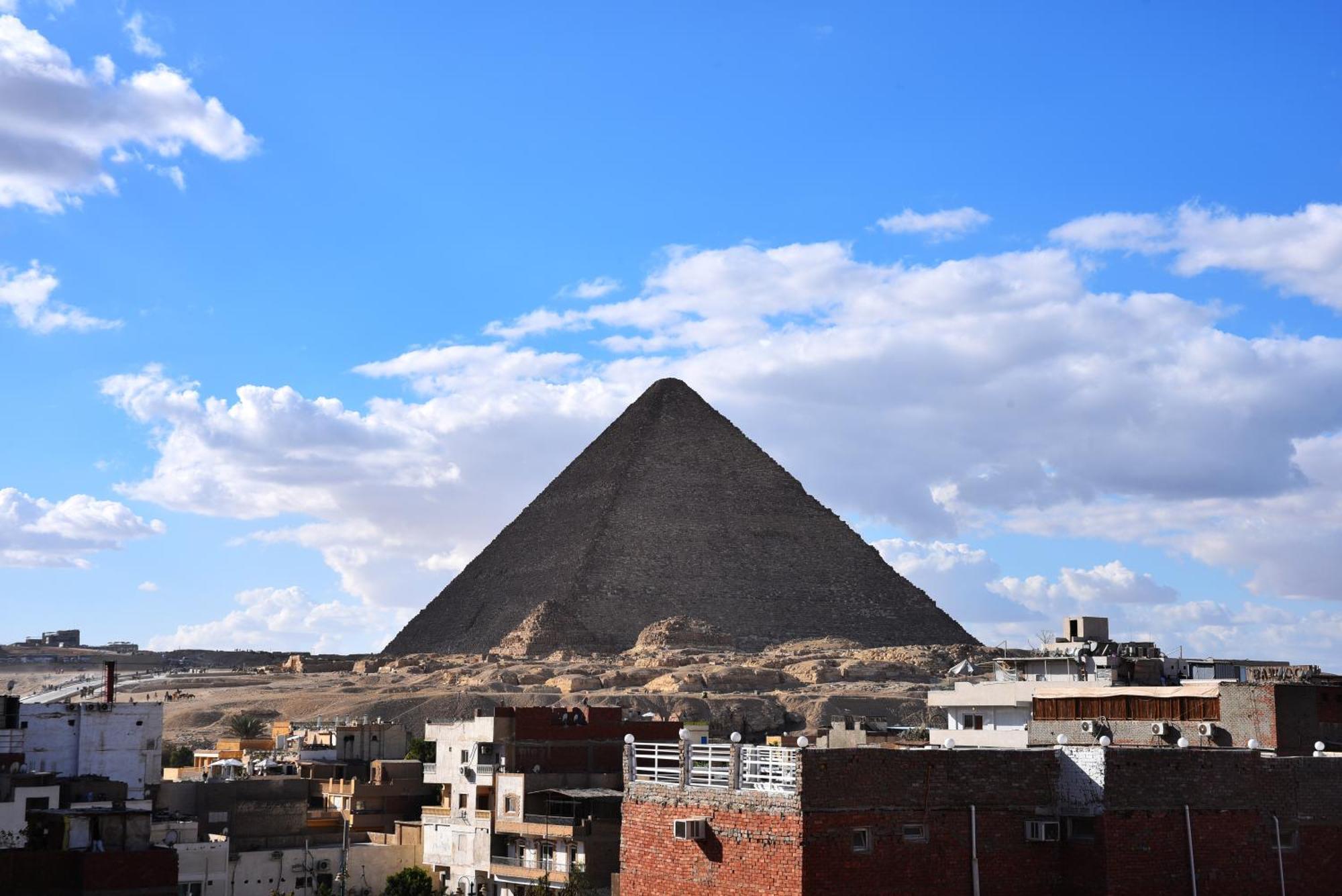 Pyramids Temple Guest House Kafrat al Jabal Exterior foto